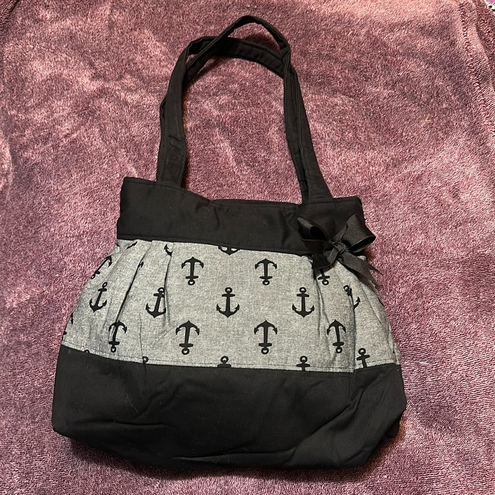 Anchor shoulder bag